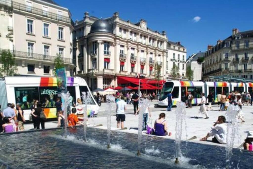 Souvenirs D'Enfance-La Bonne Marienne-La Madeleine Apartment Angers Luaran gambar